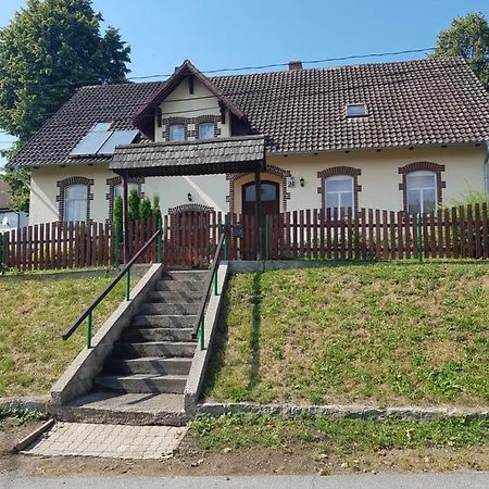 Apartament Na Skarpie Wrzeszczyn Bagian luar foto